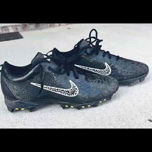 Womens Nike Softball Cleats - Size 10